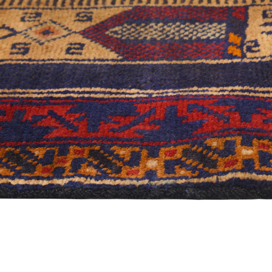 Prayer Rug 2' 8" x 4' 9" - No. AL65117