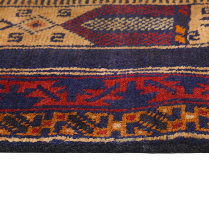 Prayer Rug 2' 8" x 4' 9" - No. AL65117