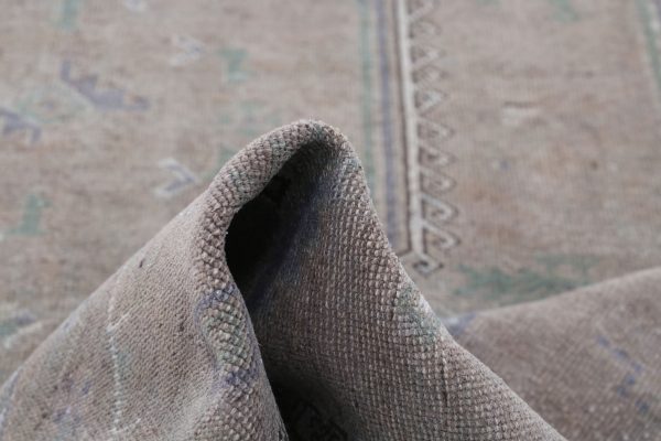 Overdye 6’ 8″ x 9’ 5″ - No. AV96819