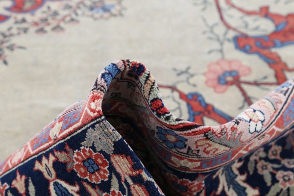 Heritage 11’ 7″ x 14’ 5″ - No. AV87770