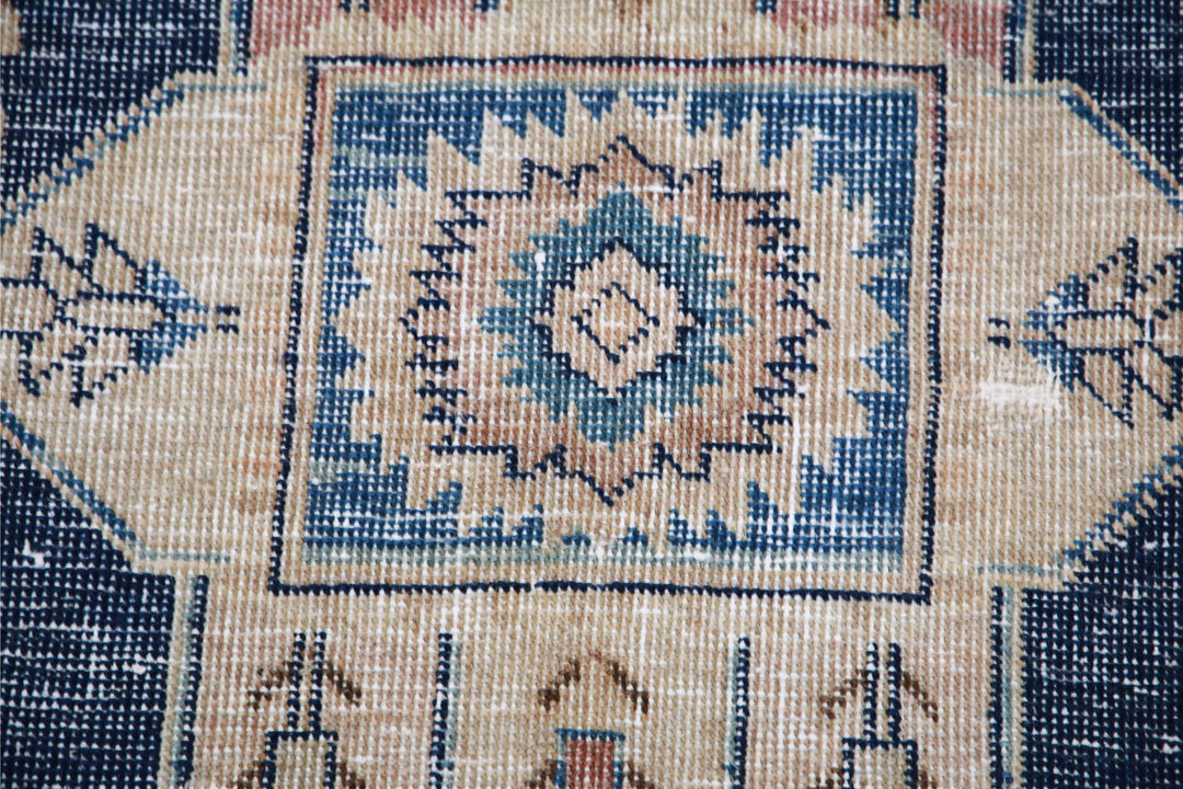 Vintage Persian 4’ 5″ x 6’ 3″ - No. AV99309 - ALRUG Rug Store