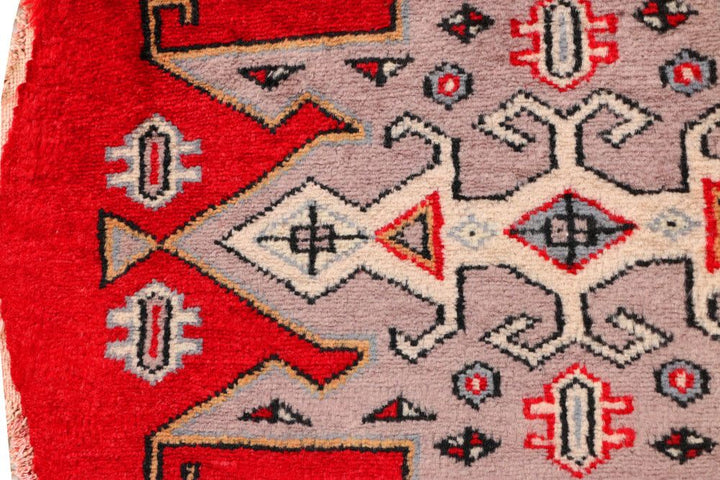 Caucasian 2' 1 x 3' 1 - No. 27364 - ALRUG Rug Store