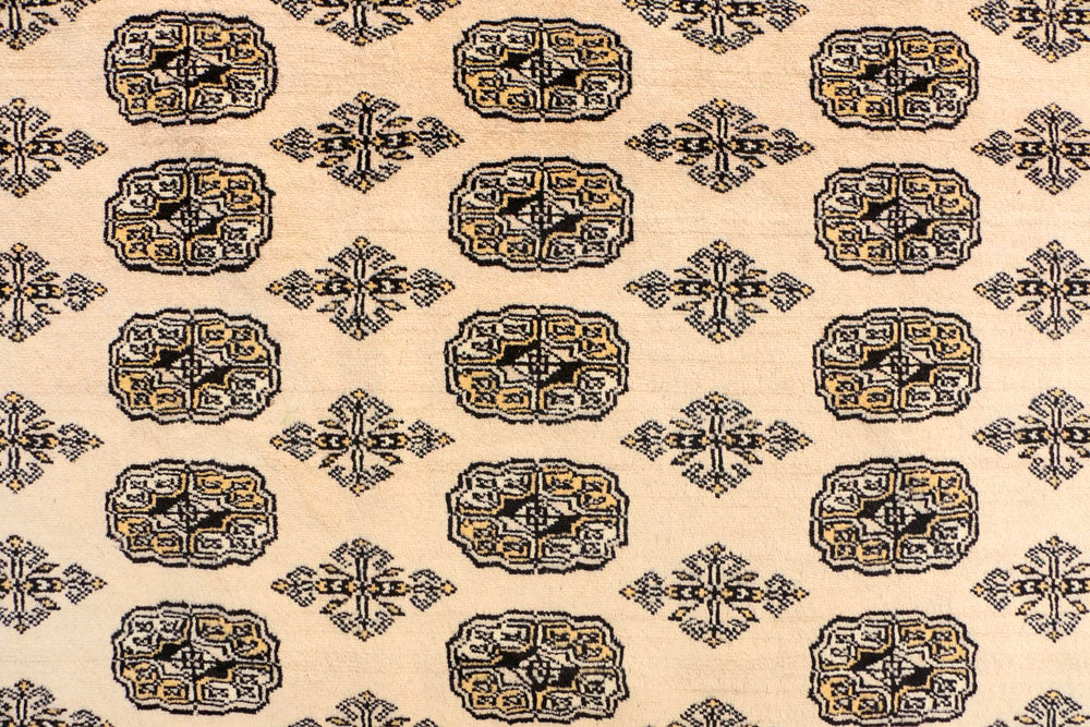 Navajo White Bokhara 8' 11 x 11' 11 - No. 29205 - ALRUG Rug Store