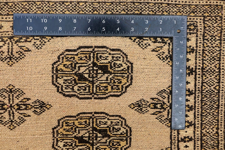 Navajo White Bokhara 8' 11 x 11' 11 - No. 29205 - ALRUG Rug Store