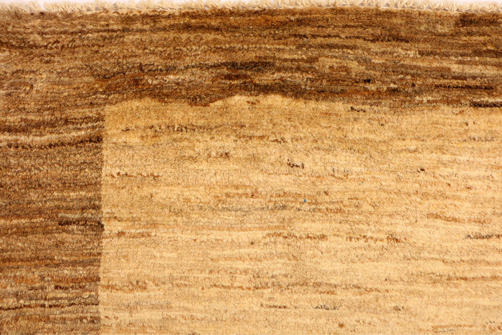 Navajo White Gabbeh 4' 6 x 6' 7 - No. 33892 - ALRUG Rug Store