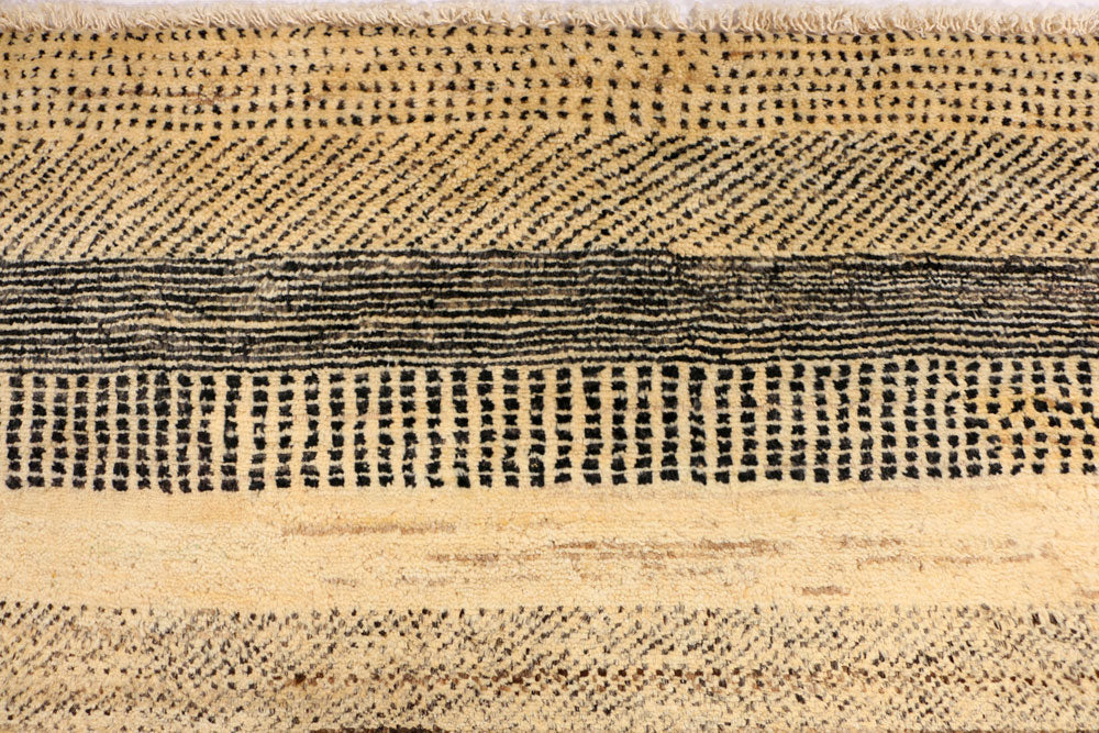 Bisque Gabbeh 4' 7 x 6' 2 - No. 33914 - ALRUG Rug Store