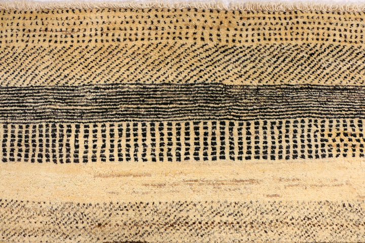 Bisque Gabbeh 4' 7 x 6' 2 - No. 33914 - ALRUG Rug Store