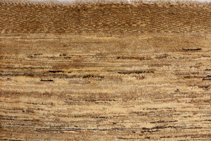 Navajo White Gabbeh 4' 7 x 6' 7 - No. 33918 - ALRUG Rug Store