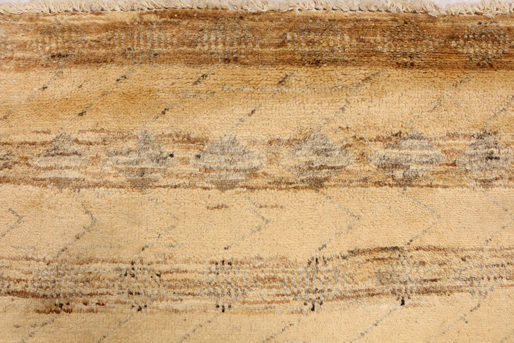 Navajo White Gabbeh 4' 1 x 6' 1 - No. 34030 - ALRUG Rug Store