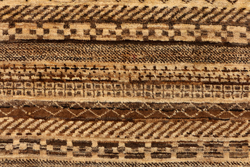 Burlywood Gabbeh 3' x 5' 2 - No. 34056 - ALRUG Rug Store