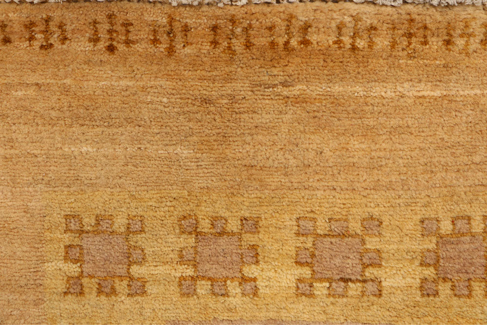 Tan Gabbeh 2' 7 x 4' 11 - No. 34131 - ALRUG Rug Store