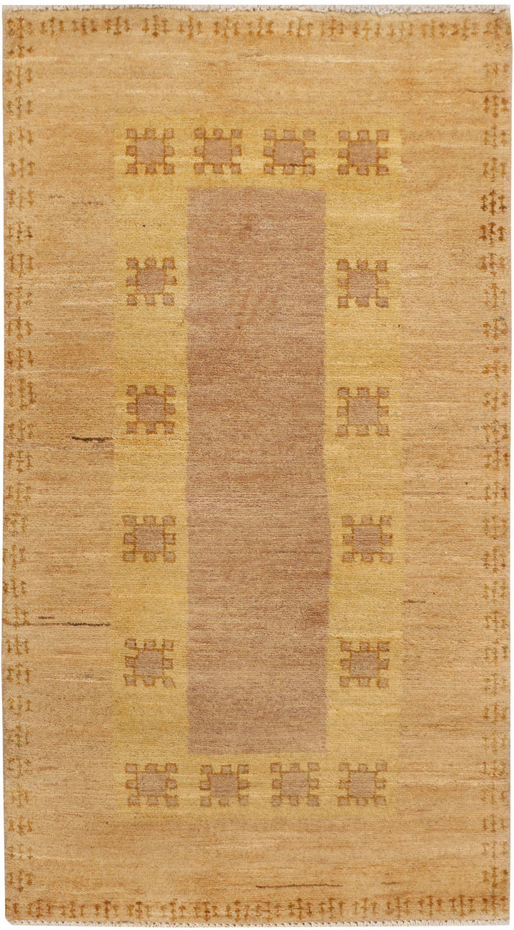 Tan Gabbeh 2' 7 x 4' 11 - No. 34131 - ALRUG Rug Store