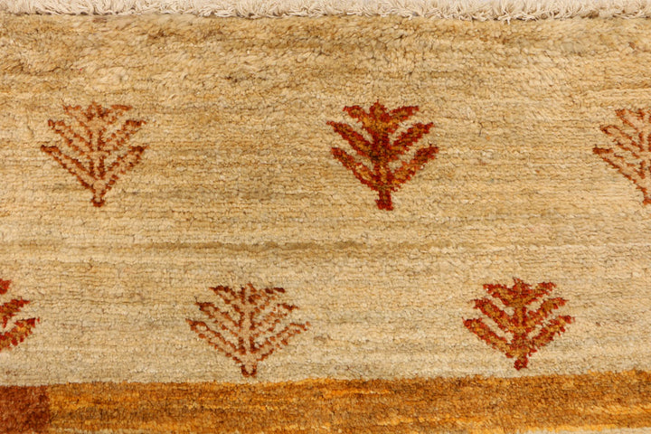 Blanched Almond Gabbeh 2' 7 x 3' 11 - No. 34153 - ALRUG Rug Store
