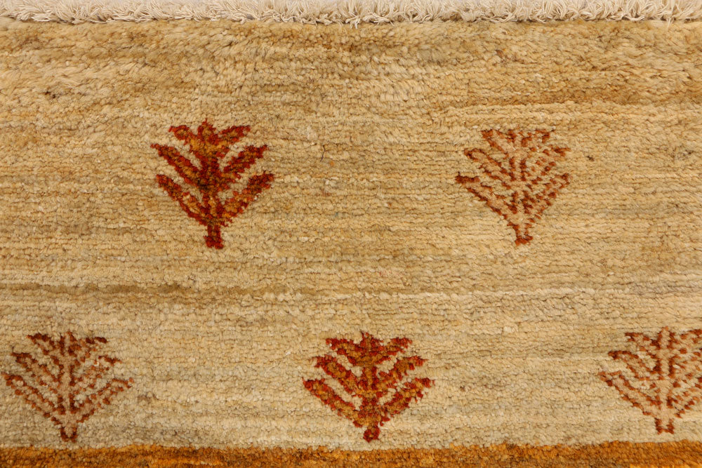 Blanched Almond Gabbeh 2' 7 x 3' 11 - No. 34153 - ALRUG Rug Store