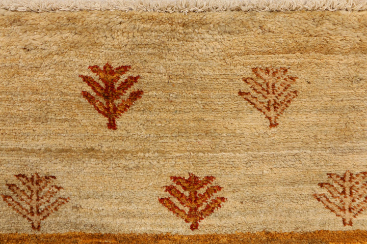 Blanched Almond Gabbeh 2' 7 x 3' 11 - No. 34153 - ALRUG Rug Store