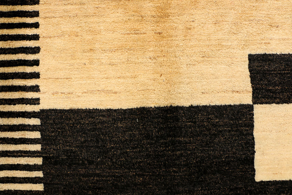 Navajo White Gabbeh 5' 7 x 7' 9 - No. 34185 - ALRUG Rug Store