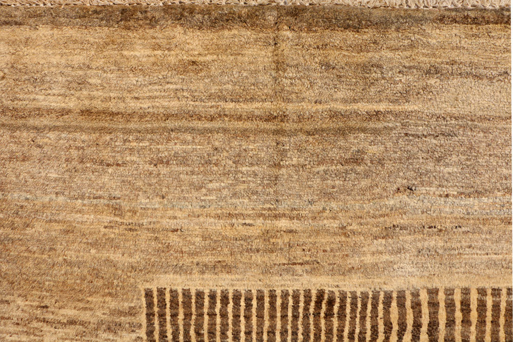 Tan Gabbeh 5' 6 x 8' 2 - No. 34192 - ALRUG Rug Store