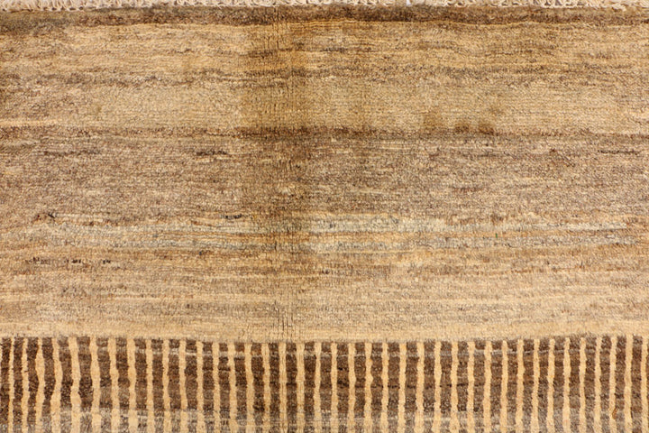 Tan Gabbeh 5' 6 x 8' 2 - No. 34192 - ALRUG Rug Store