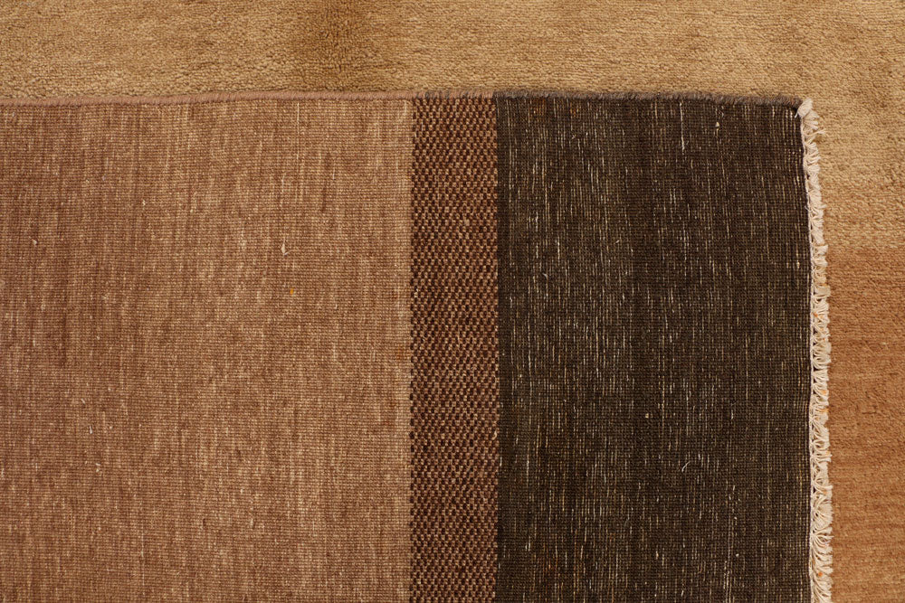 Blanched Almond Gabbeh 6' 7 x 9' 8 - No. 34245 - ALRUG Rug Store