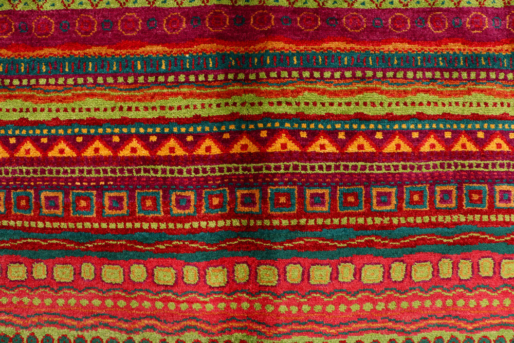 Multi Colored Gabbeh 6' x 9' 1 - No. 34265 - ALRUG Rug Store