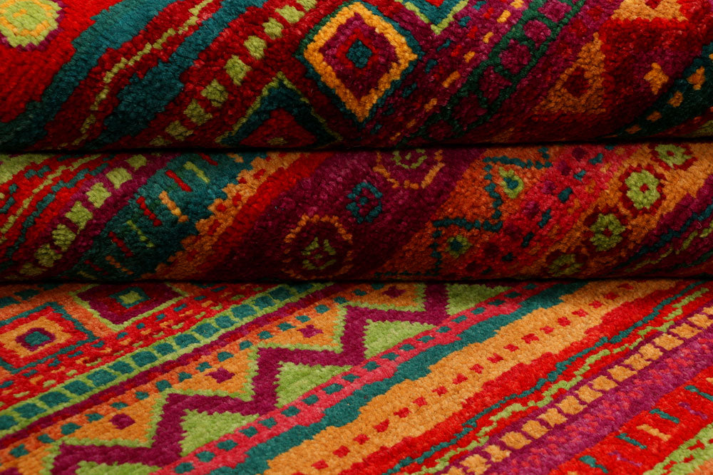 Multi Colored Gabbeh 6' x 9' 1 - No. 34265 - ALRUG Rug Store