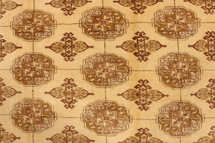 Navajo White Bokhara 6' 5 x 9' 2 - No. 34271 - ALRUG Rug Store