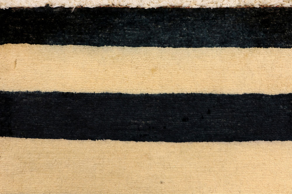 Navajo White Gabbeh 2' 1 x 3' - No. 34323 - ALRUG Rug Store