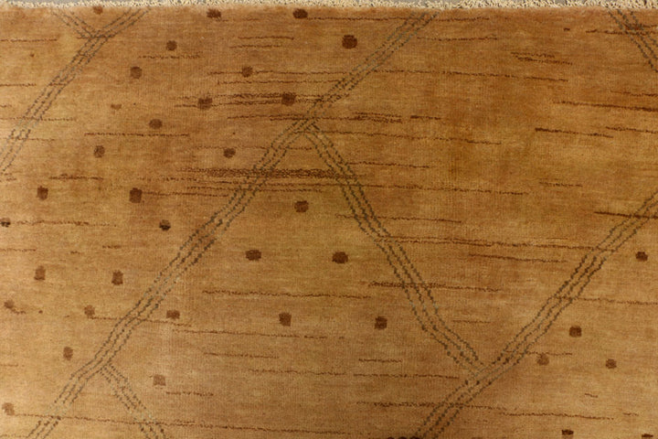 Navajo White Gabbeh 9' 11 x 13' 9 - No. 34386 - ALRUG Rug Store