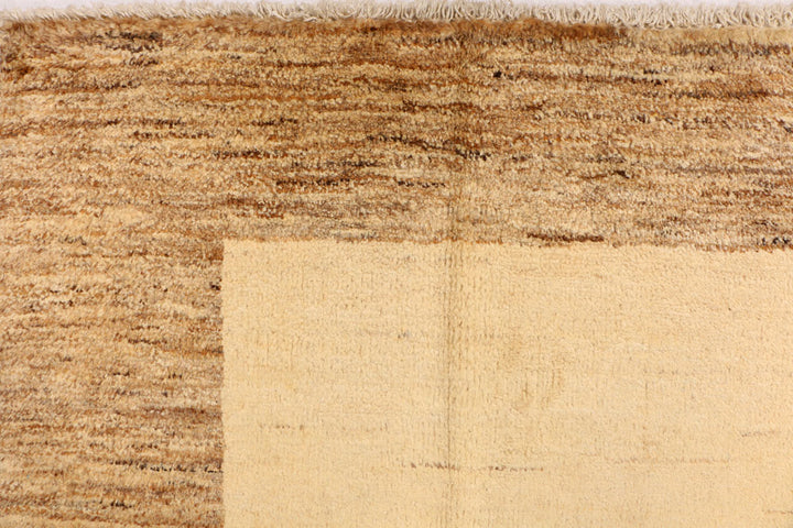 Navajo White Gabbeh 5' 2 x 6' 10 - No. 34435 - ALRUG Rug Store