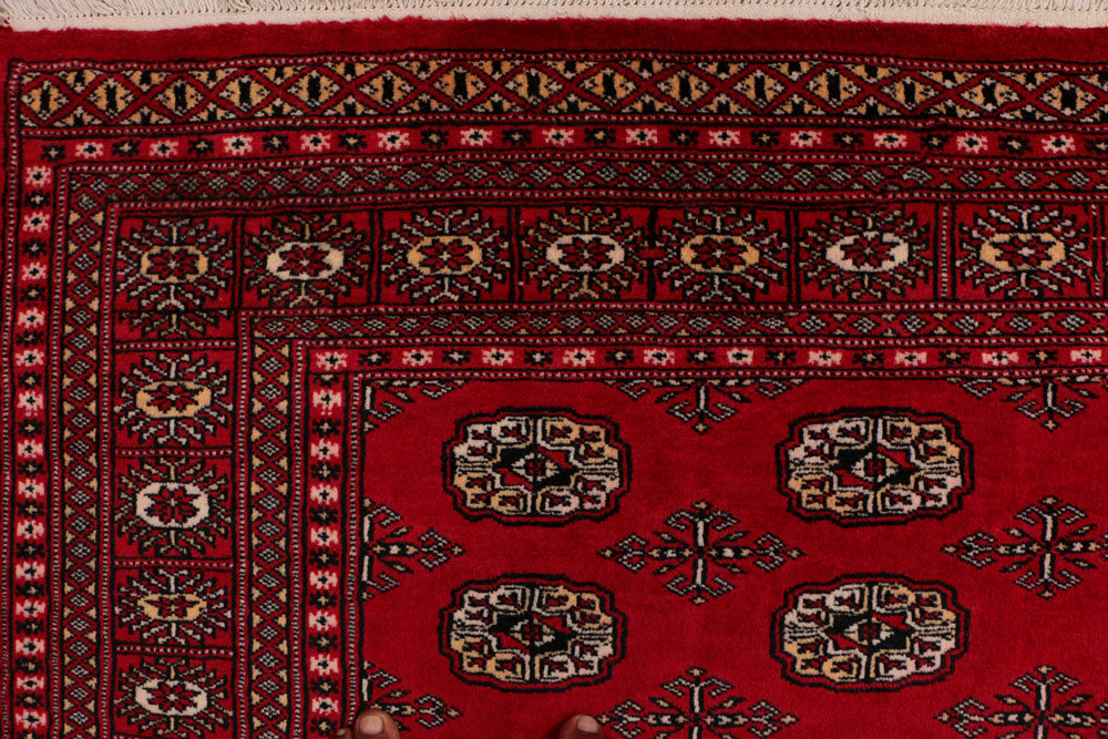 Firebrick Bokhara 5' 5 x 7' 7 - No. 35430 - ALRUG Rug Store