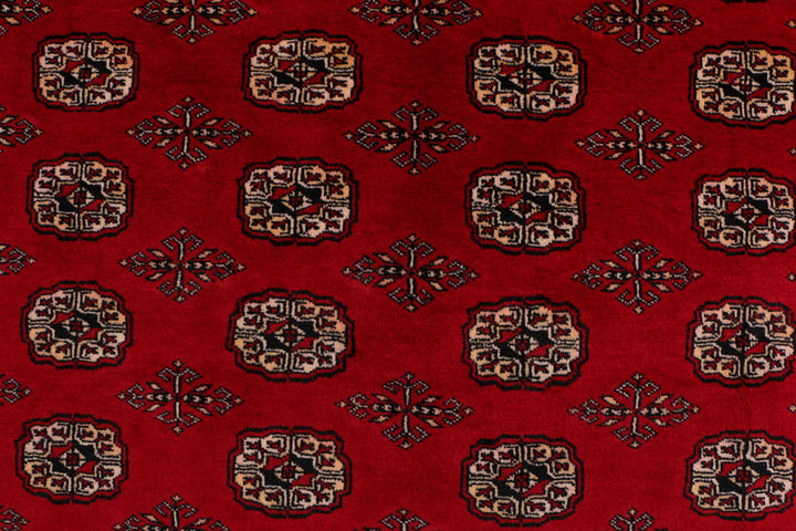 Firebrick Bokhara 5' 5 x 7' 7 - No. 35430 - ALRUG Rug Store