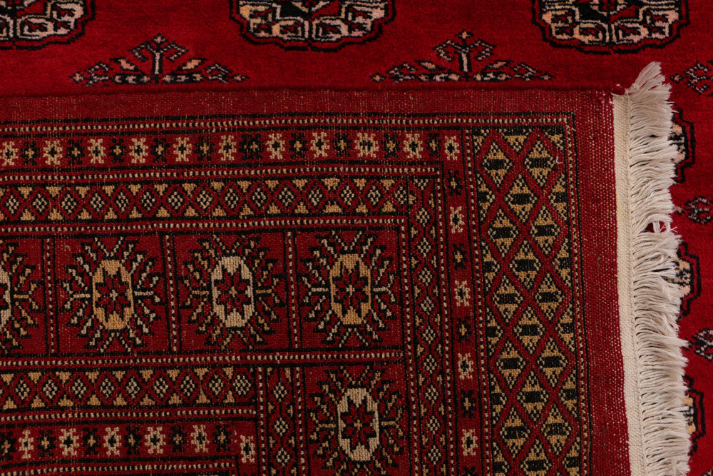 Firebrick Bokhara 5' 5 x 7' 7 - No. 35430 - ALRUG Rug Store