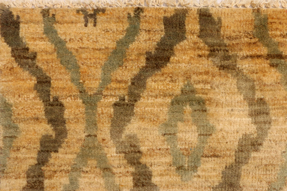 Navajo White Gabbeh 2' 6 x 12' - No. 36476 - ALRUG Rug Store