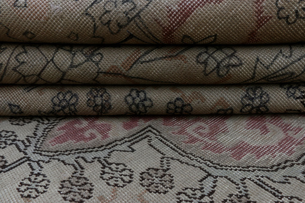 Silver Vintage 9' 4 x 11' 9 - No. 37536 - ALRUG Rug Store