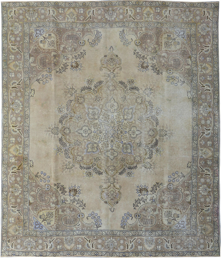 Light Grey Vintage 9' 10 x 12' 4 - No. 37552 - ALRUG Rug Store