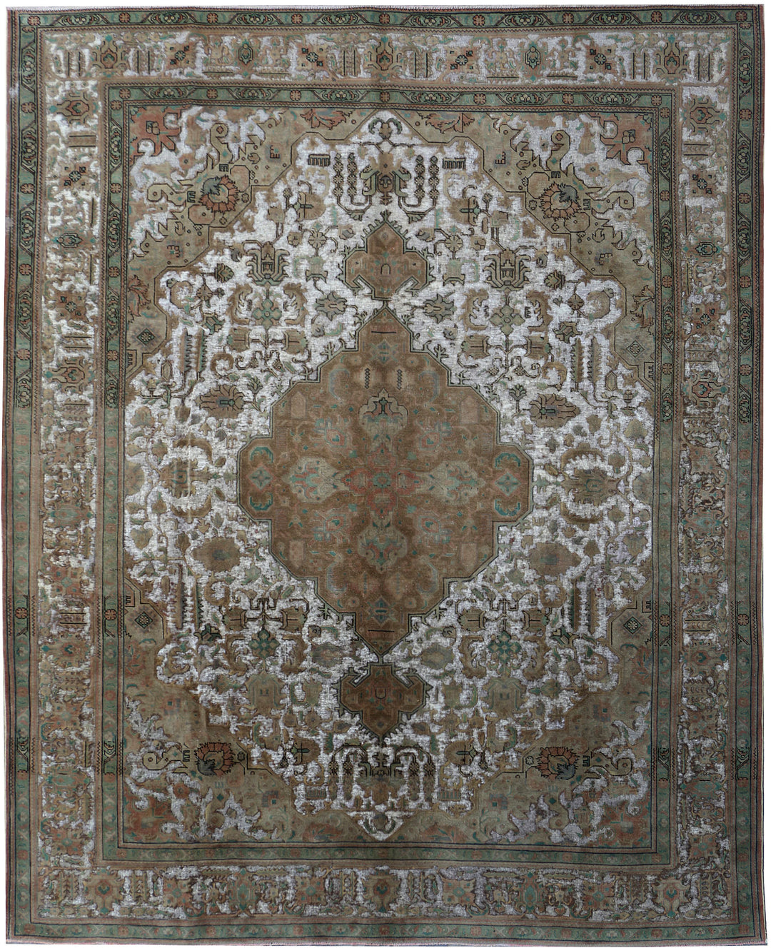 White Vintage 9' 9 x 12' 4 - No. 37566 - ALRUG Rug Store