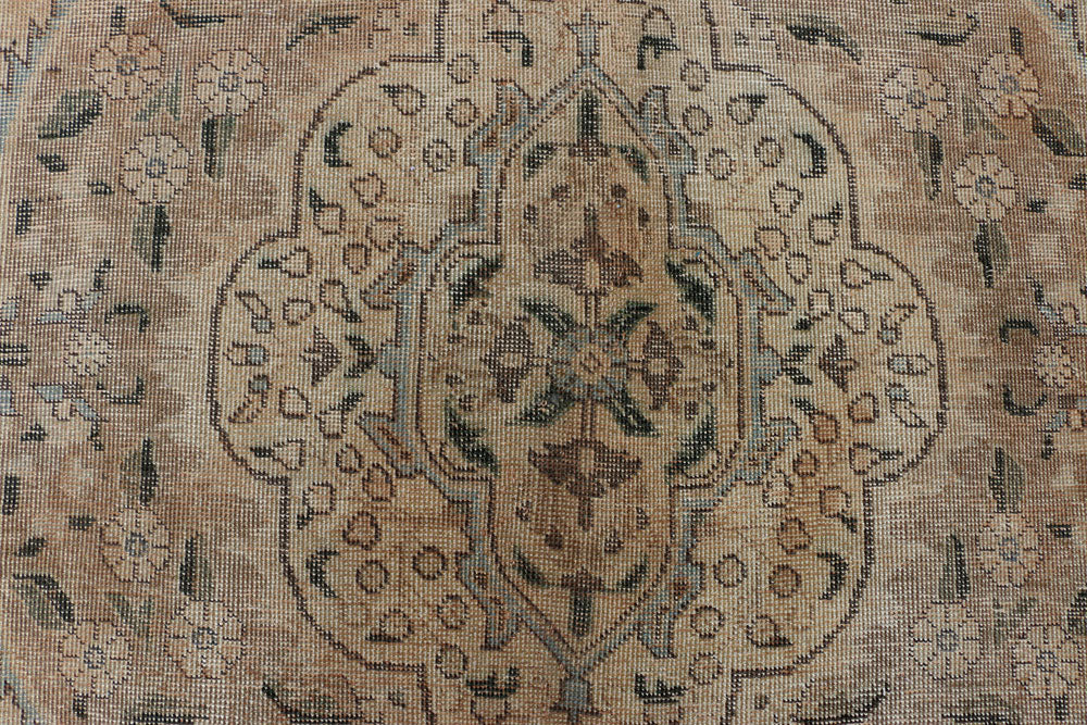Tan Vintage 9' 11 x 12' 10 - No. 37574 - ALRUG Rug Store