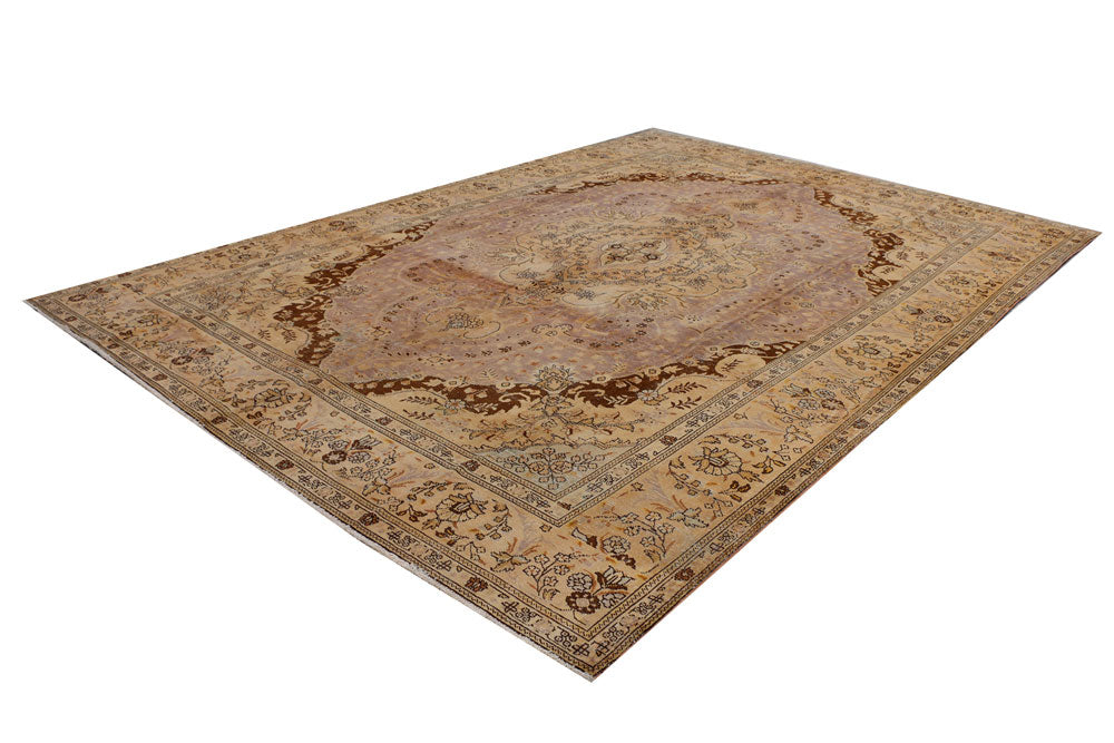 Tan Vintage 9' 6 x 13' 8 - No. 37579 - ALRUG Rug Store