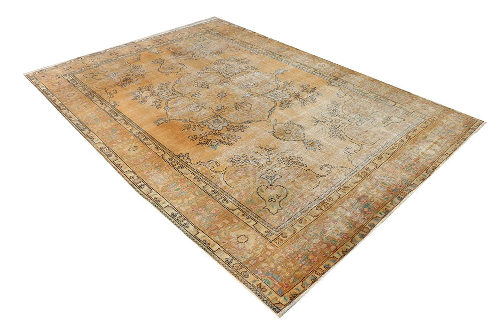 Tan Vintage 6' 9 x 9' 3 - No. 37594 - ALRUG Rug Store
