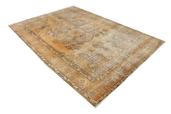 Tan Vintage 6' 9 x 9' 3 - No. 37594 - ALRUG Rug Store