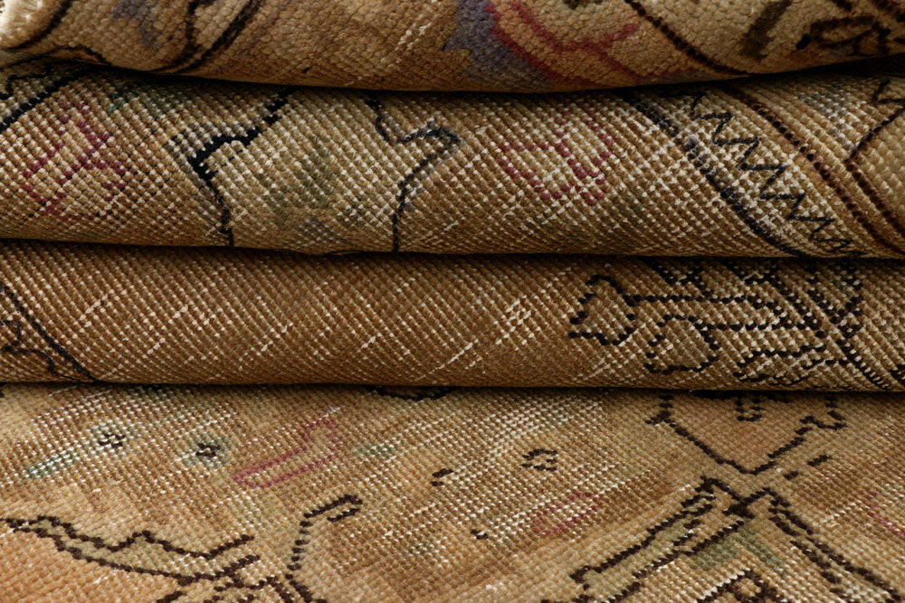 Tan Vintage 6' 9 x 9' 3 - No. 37594 - ALRUG Rug Store