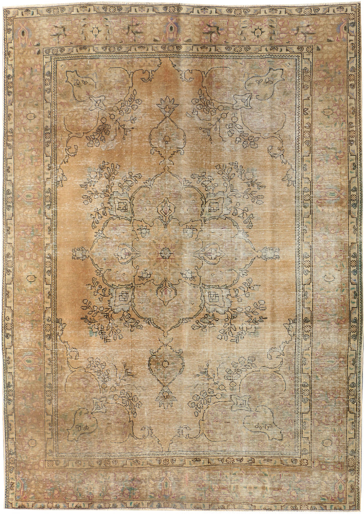 Tan Vintage 6' 9 x 9' 3 - No. 37594 - ALRUG Rug Store