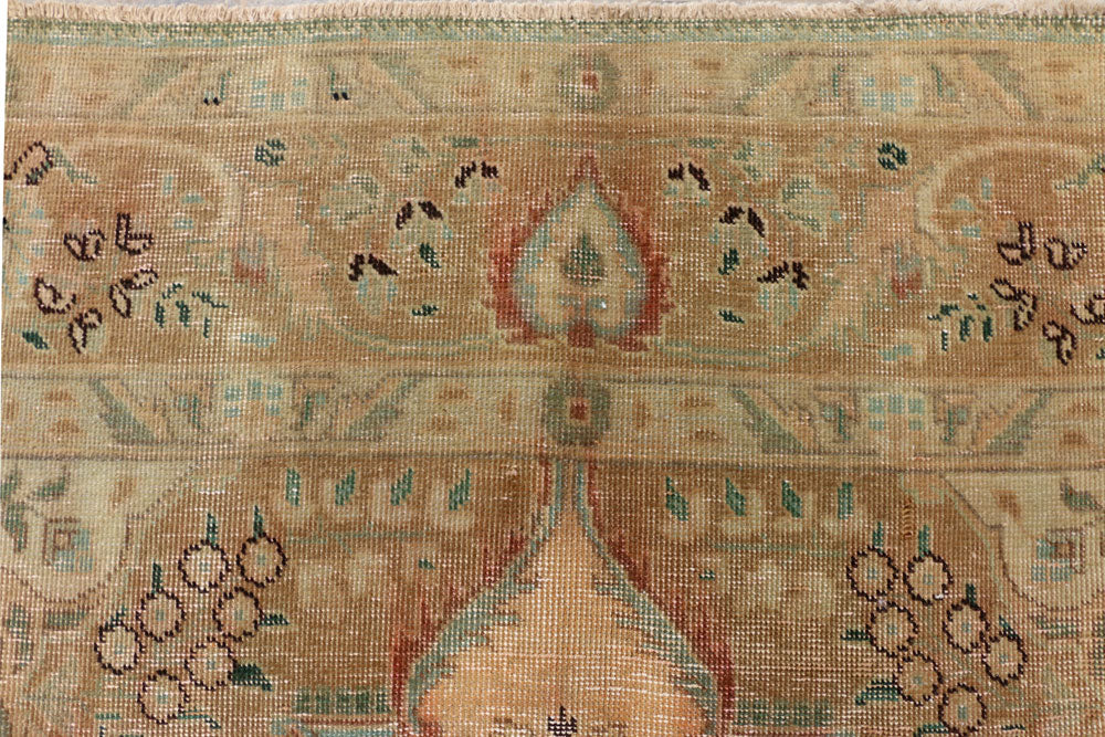 Bisque Vintage 6' 7 x 9' 5 - No. 37599 - ALRUG Rug Store