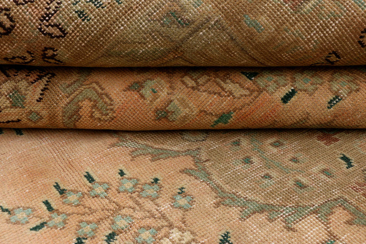 Bisque Vintage 6' 7 x 9' 5 - No. 37599 - ALRUG Rug Store