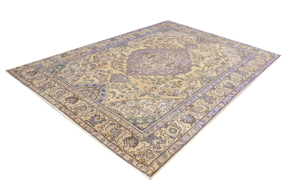 Tan Vintage 7' 7 x 11' - No. 37601 - ALRUG Rug Store