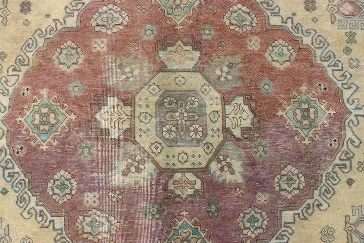 Wheat Vintage 7' 9 x 10' 8 - No. 37603 - ALRUG Rug Store