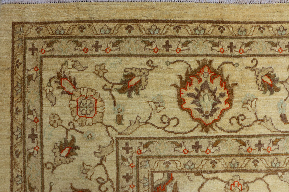 Beige Ziegler 7' 11 x 9' 9 - No. 37645 - ALRUG Rug Store
