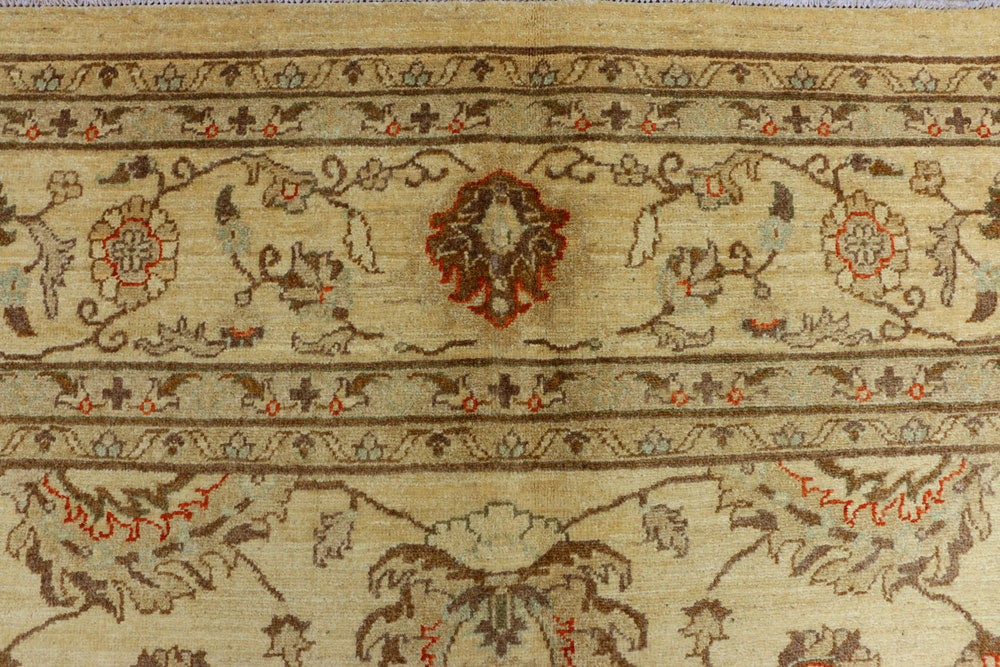 Beige Ziegler 7' 11 x 9' 9 - No. 37645 - ALRUG Rug Store