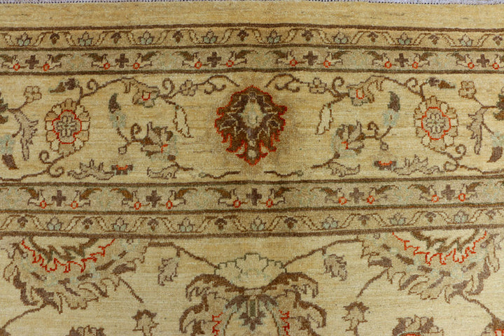 Beige Ziegler 7' 11 x 9' 9 - No. 37645 - ALRUG Rug Store