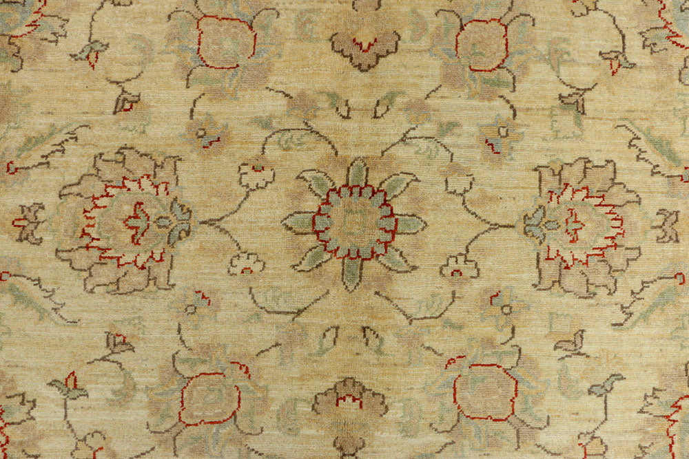 Beige Ziegler 6' 7 x 9' 8 - No. 37646 - ALRUG Rug Store